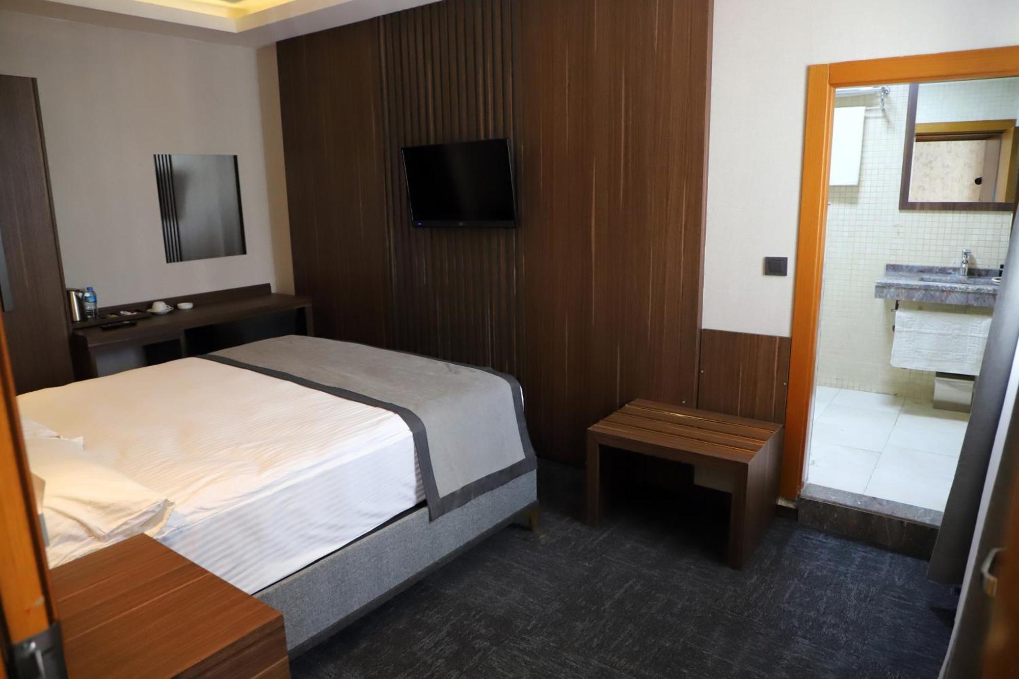 Cenas Otel - Cengiz Aslan Agri ภายนอก รูปภาพ